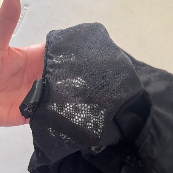 Victoria's Secret Leopard print Black mesh long sleeve Top, zip up Size S - Picture 9 of 16